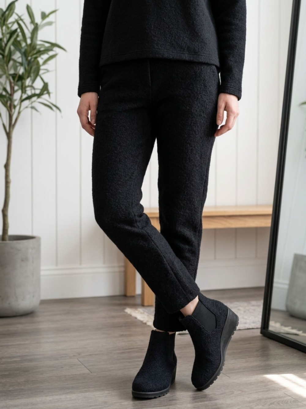 Eileen Fisher Adele Wedge Booties Women's Size 6 Graphite Wool Ankle Boots.